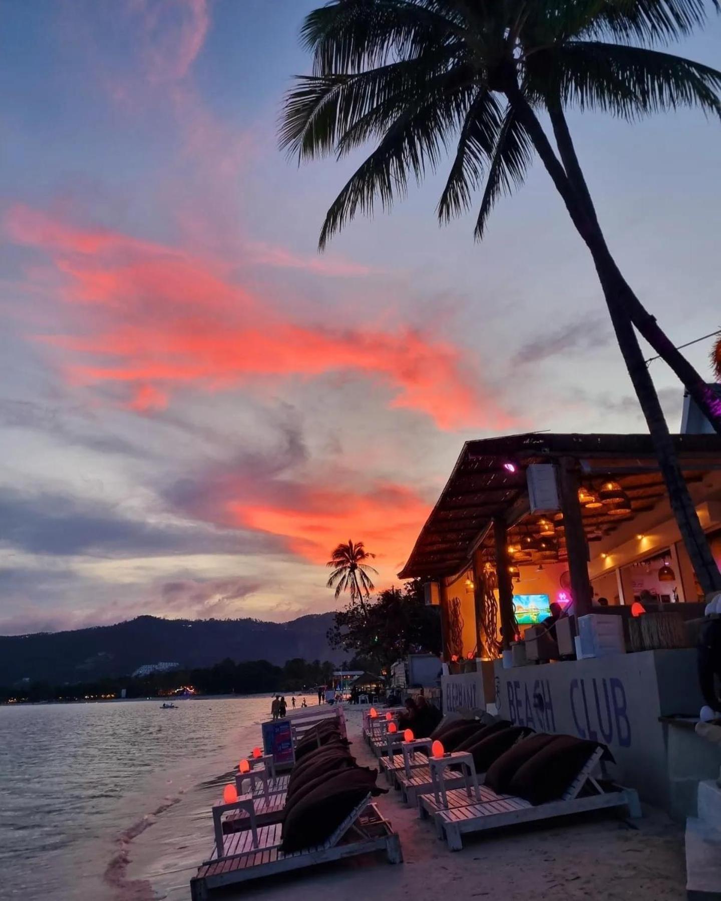 Elephant Club & Samui Strand von Chaweng