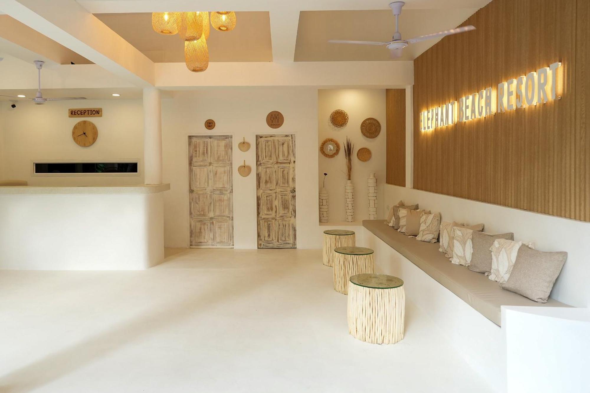 Elephant Club & Samui 4* Strand von Chaweng